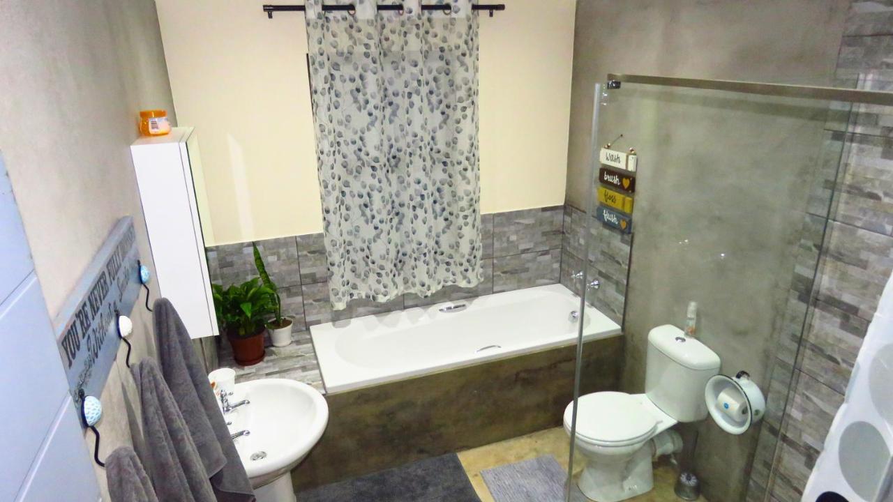 Sonvanger 2 Apartment Paarl